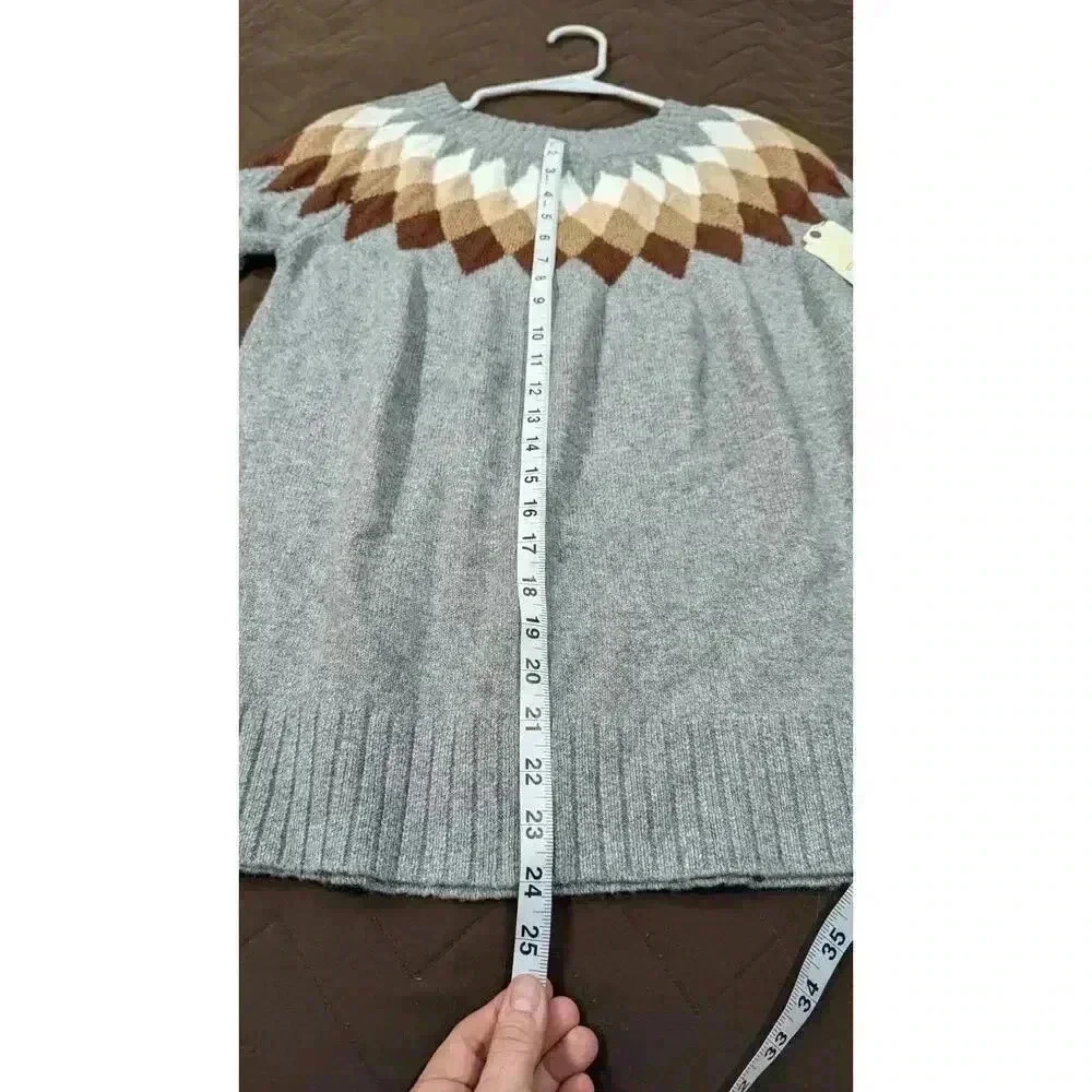 Women's grey St Johns Bay Sweater w/ diamond pattern at collar NEW w/ tags! - Picture 8 of 8